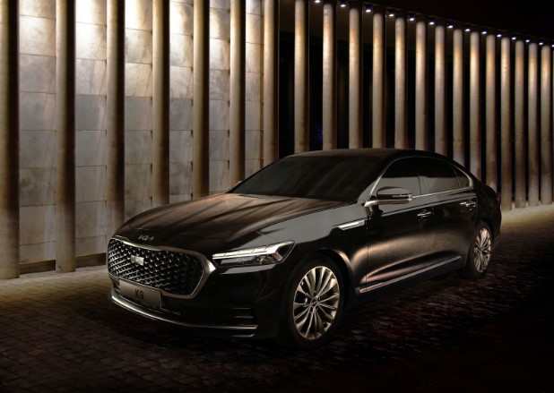 How Ceramic Coating from 2020 Auto Spa Transforms Your Car’s Appearance and Performance