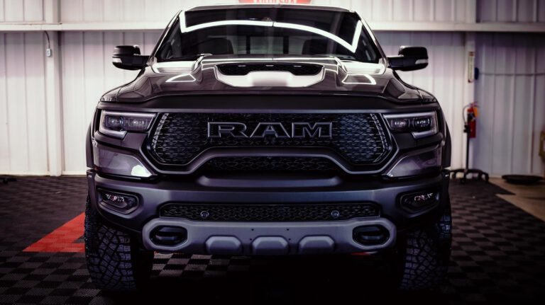 Shielding Excellence: 2020 Auto Spa Sets a High Standard with Premium Paint Protection Film for Unmatched Car Surface Defense