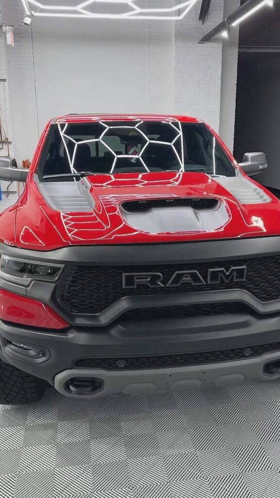 Experience Unparalleled Shine and Protection with Clubhouse Garage’s State-of-the-Art Ceramic Coating Solution